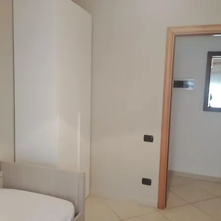 Family House * מודוניו